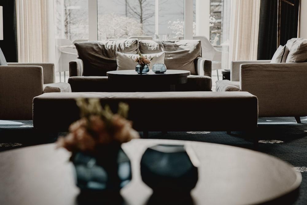 Hotel Vier Jahreszeiten Щарнберг Екстериор снимка