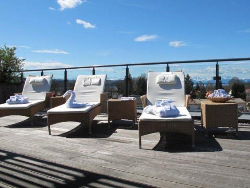 Hotel Vier Jahreszeiten Щарнберг Екстериор снимка