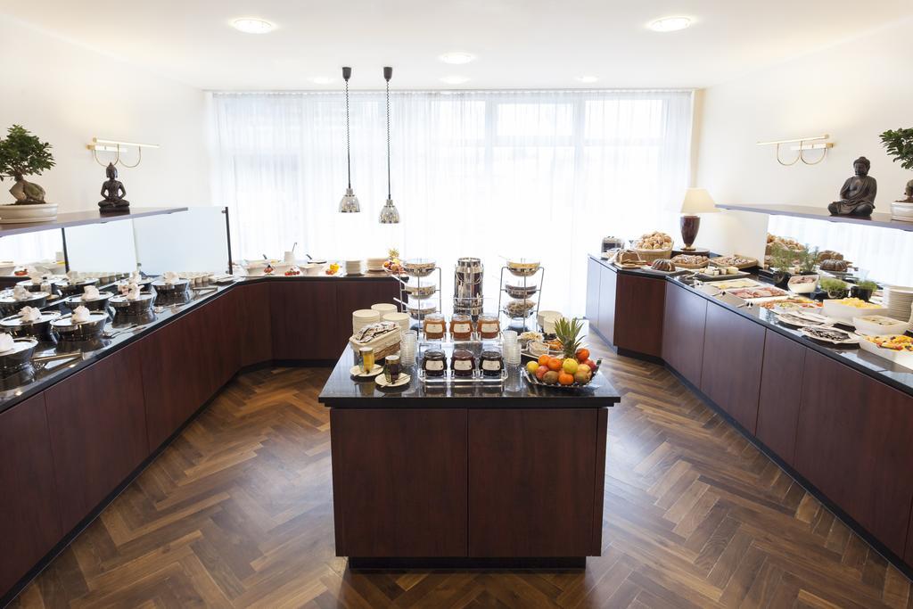 Hotel Vier Jahreszeiten Щарнберг Екстериор снимка